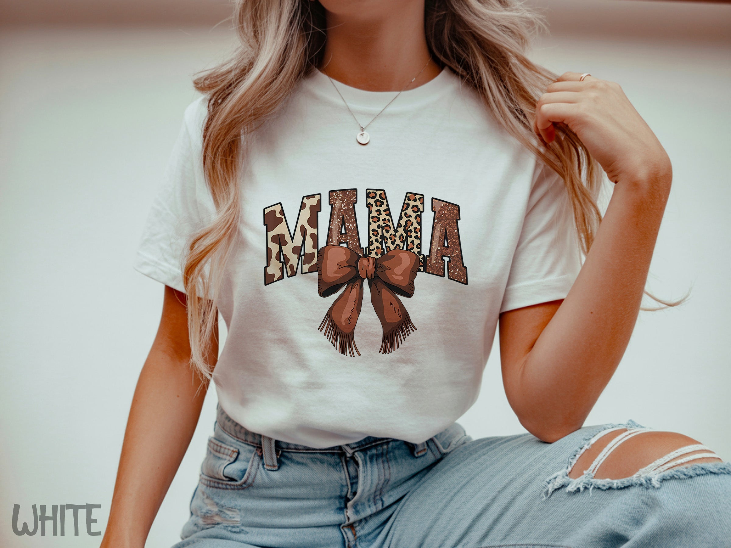 western 015 bull skull mountains tee