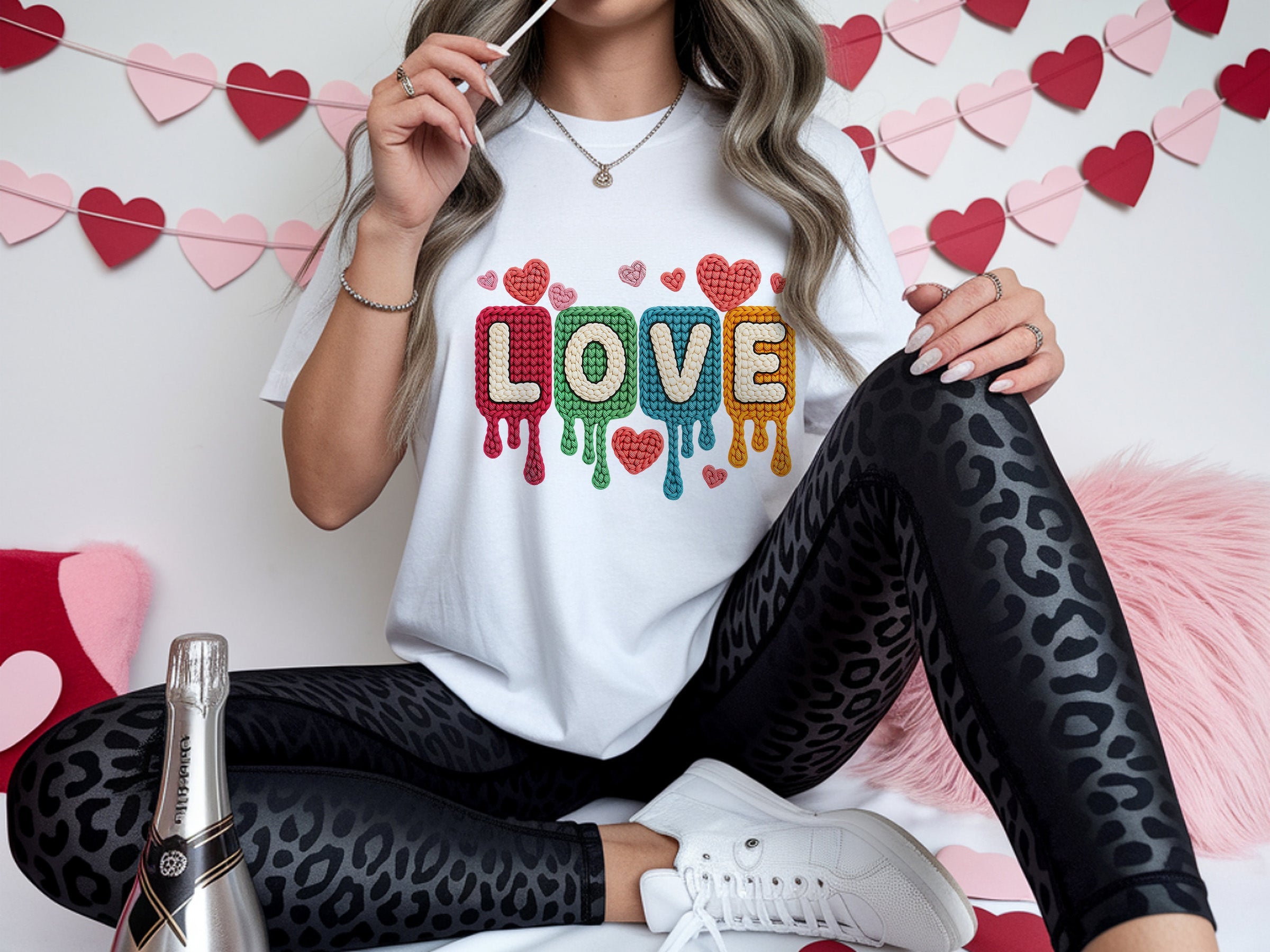 valentines 058 roses are red people are fake tee